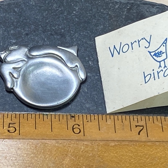 Pewter Worry Bird vintage - Picture 5 of 9